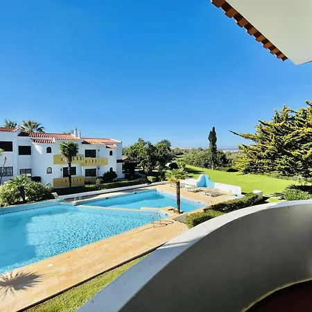 Appartement Lavanda - 2 Bedrooms - 3 Level Pool - Garden - 1km Estômbar