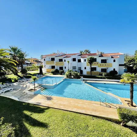 Lavanda - 2 Bedrooms - 3 Level Pool - Garden - 1km Estômbar
