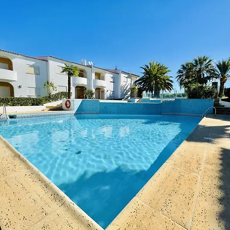 Apartment Lavanda - 2 Bedrooms - 3 Level Pool - Garden - 1km *