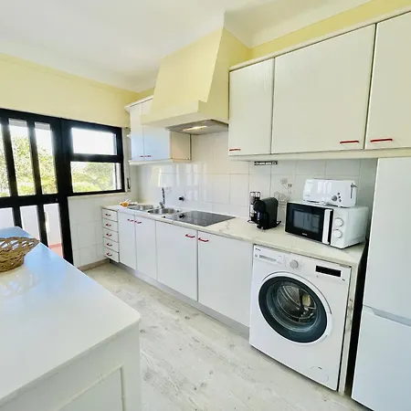 Apartment Lavanda - 2 Bedrooms - 3 Level Pool - Garden - 1km Estombar