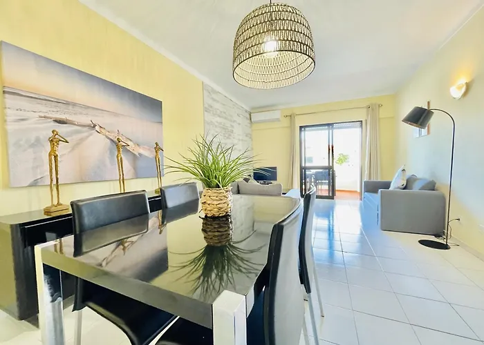 Apartment Lavanda - 2 Bedrooms - 3 Level Pool - Garden - 1km