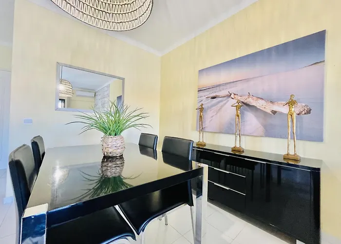 Lavanda - 2 Bedrooms - 3 Level Pool - Garden - 1km Apartment